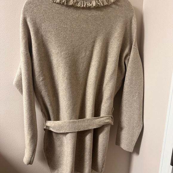 White House Black Market tie sweater. - Picture 2 of 2